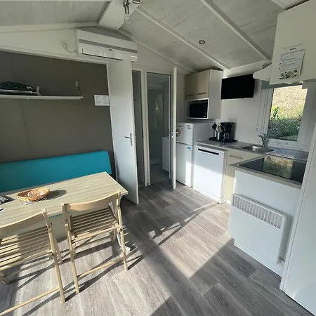 Kemp Mobil-home Climatise Avec Piscine Chauffee A 10 Min De Cagnes-sur-Mer